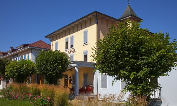 Douce Nuit à l'Hôtel Beau Site